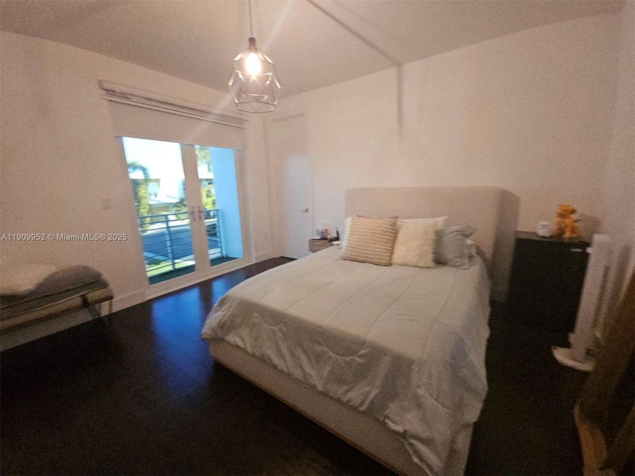 9870 NW 75th Ter, Doral, FL 33178 Photo