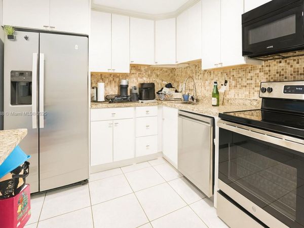 2821 N Miami Beach Blvd, Unit 5O, North Miami Beach, FL 33160