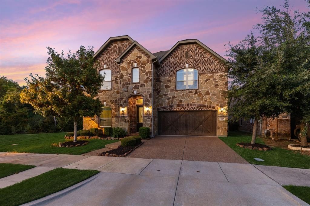 807 Dove Trail, Euless, TX 76039 Main Photo