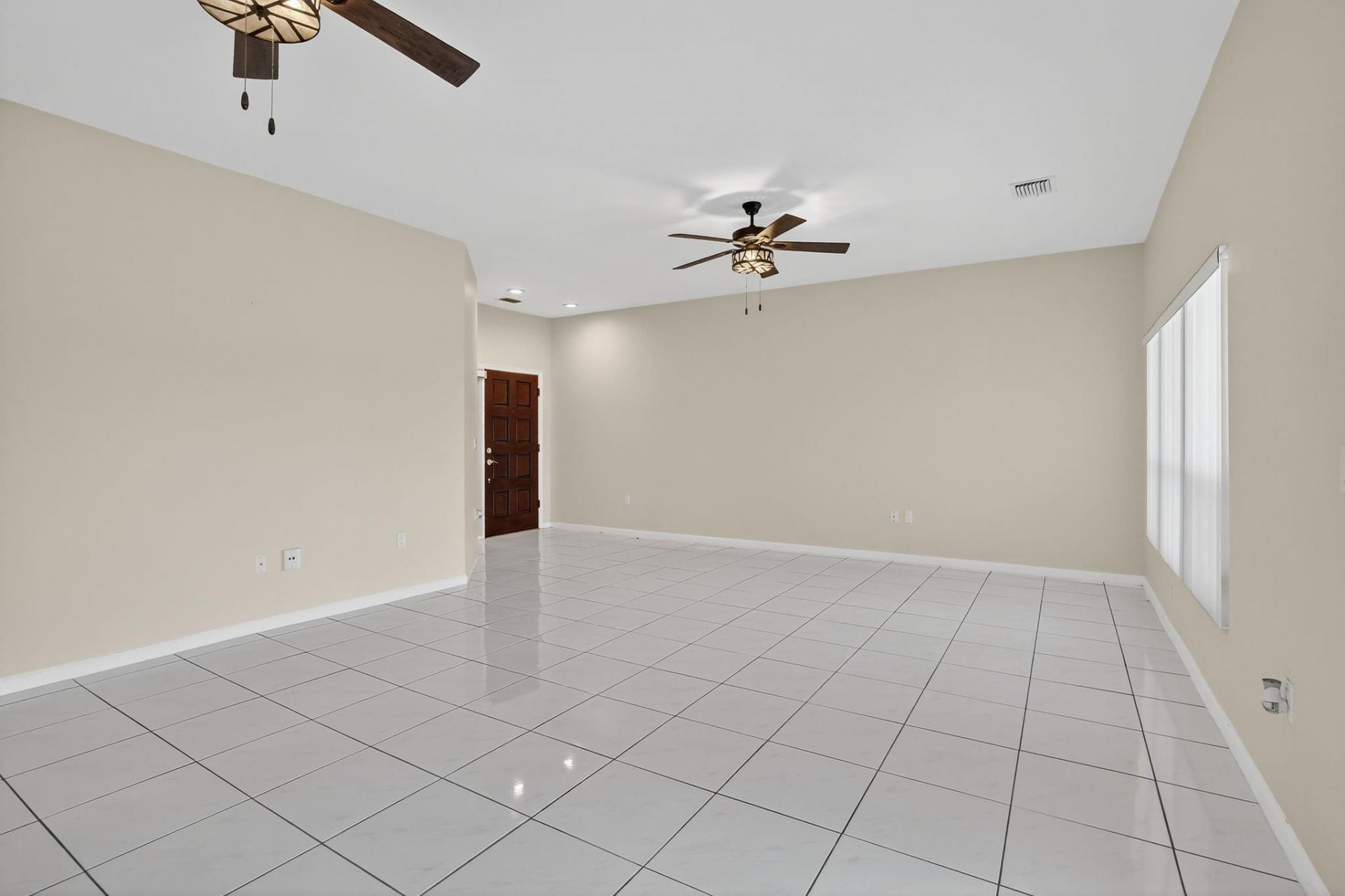 9401 NW 18th Drive, Plantation, FL 33322 Photo