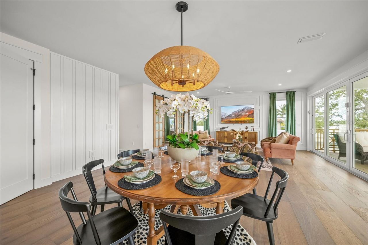 525 68th Street, Holmes Beach, FL 34217 Photo