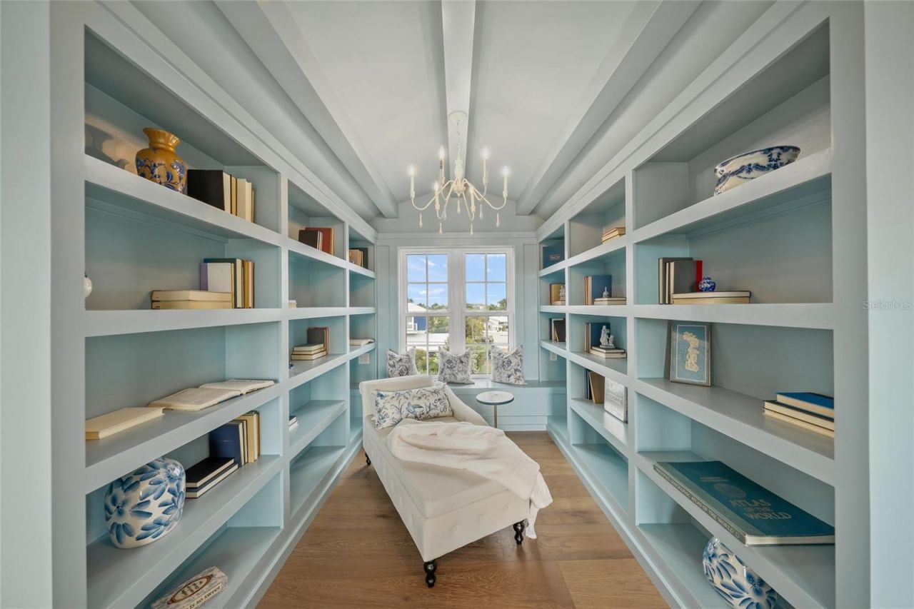 525 68th Street, Holmes Beach, FL 34217 Photo