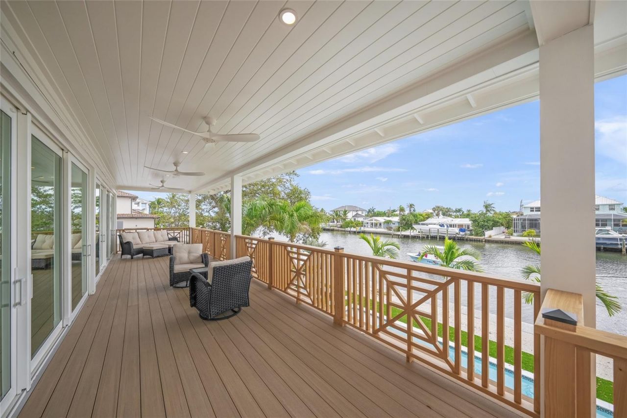 525 68th Street, Holmes Beach, FL 34217 Photo