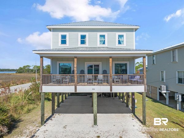 636 W 1st Avenue, Gulf Shores, AL 36542