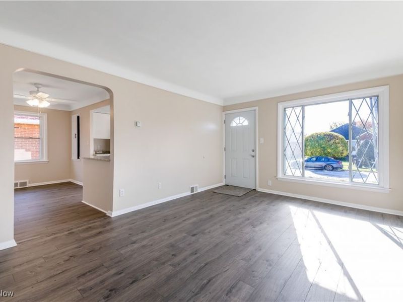 5714 Wichita Avenue, Cleveland, OH 44144 Photo 12