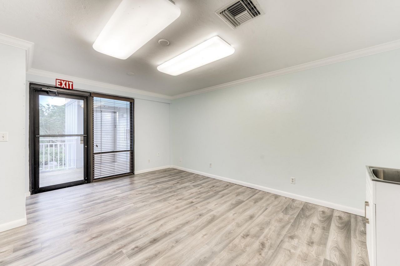 1149 Periwinkle Way, Unit 2, Sanibel, FL 33957 Photo