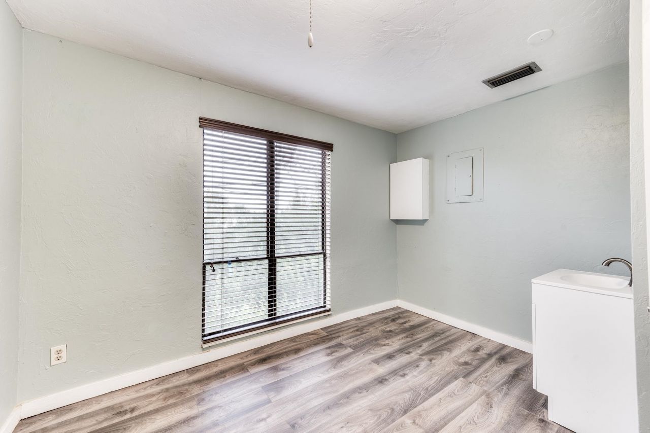 1149 Periwinkle Way, Unit 2, Sanibel, FL 33957 Photo