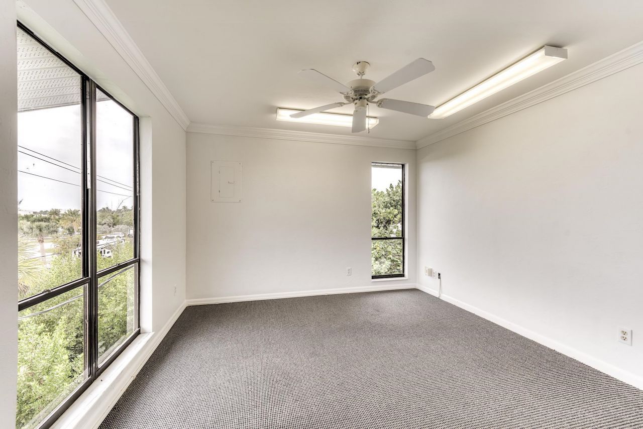 1149 Periwinkle Way, Unit 2, Sanibel, FL 33957 Photo