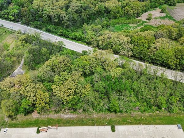 29W725 Army Trail Road, Bartlett, IL 60103