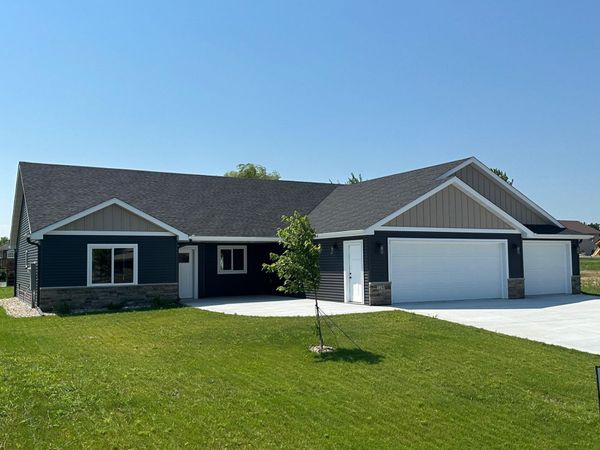 129 Highlands Boulevard, Melrose, MN 56352