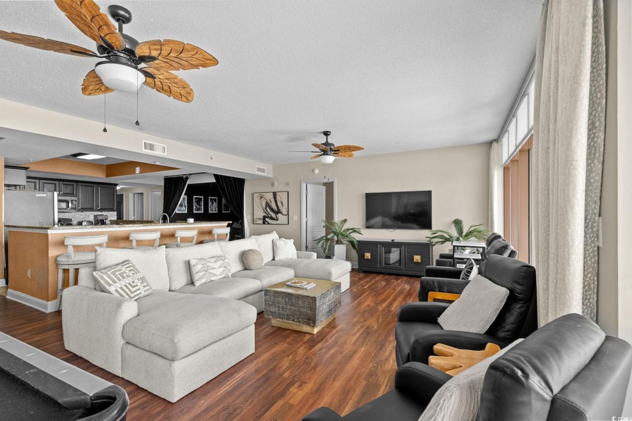 100 N Beach Blvd. Photo 11