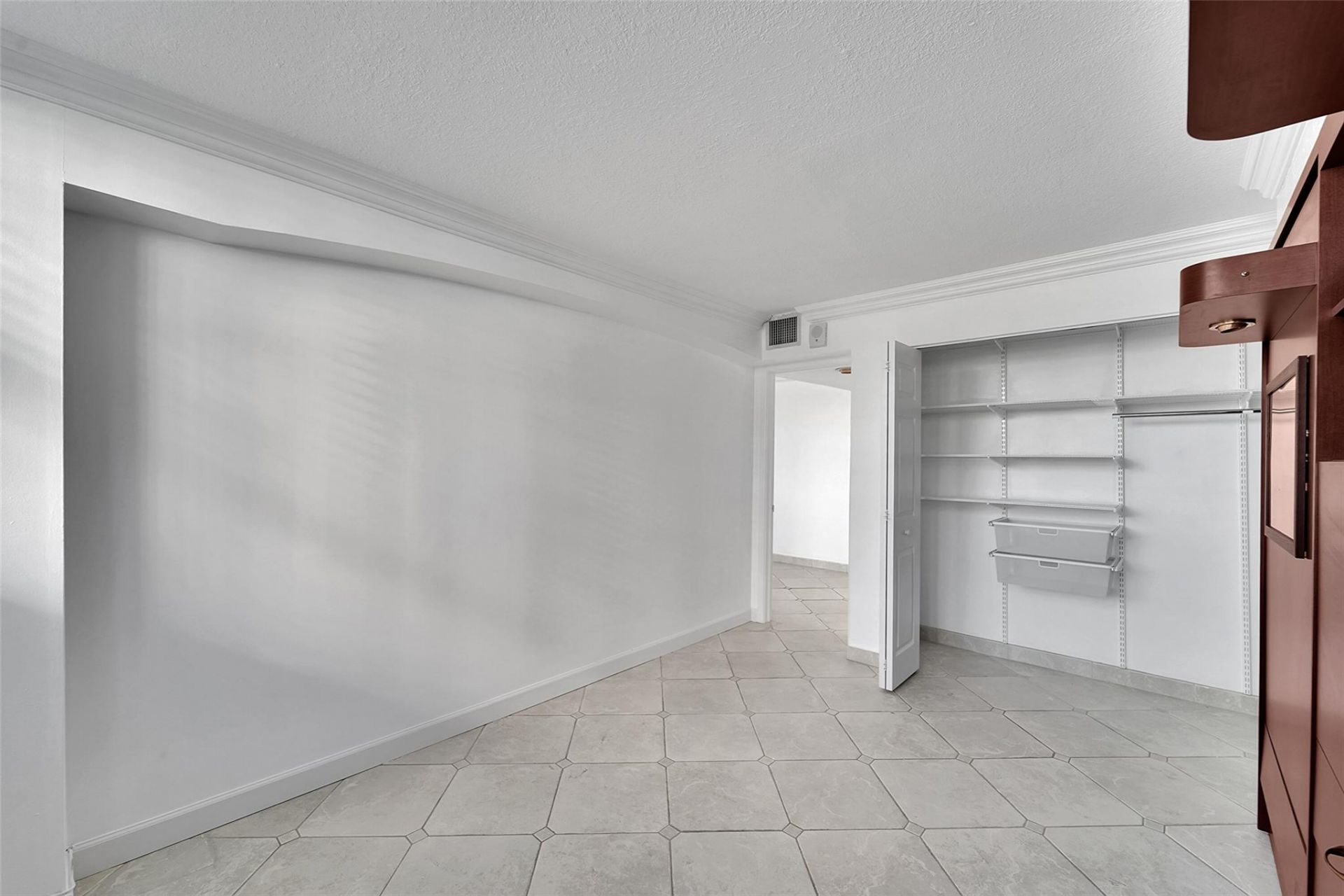 1239 Hillsboro Mile, Unit 109, Hillsboro Beach, FL 33062 Photo