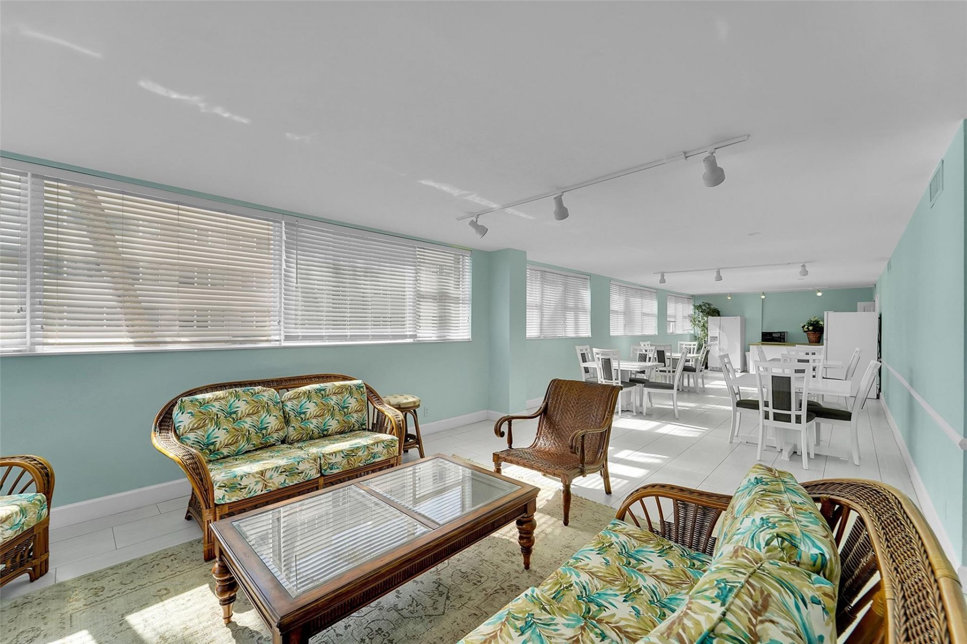 1239 Hillsboro Mile, Unit 109, Hillsboro Beach, FL 33062 Photo