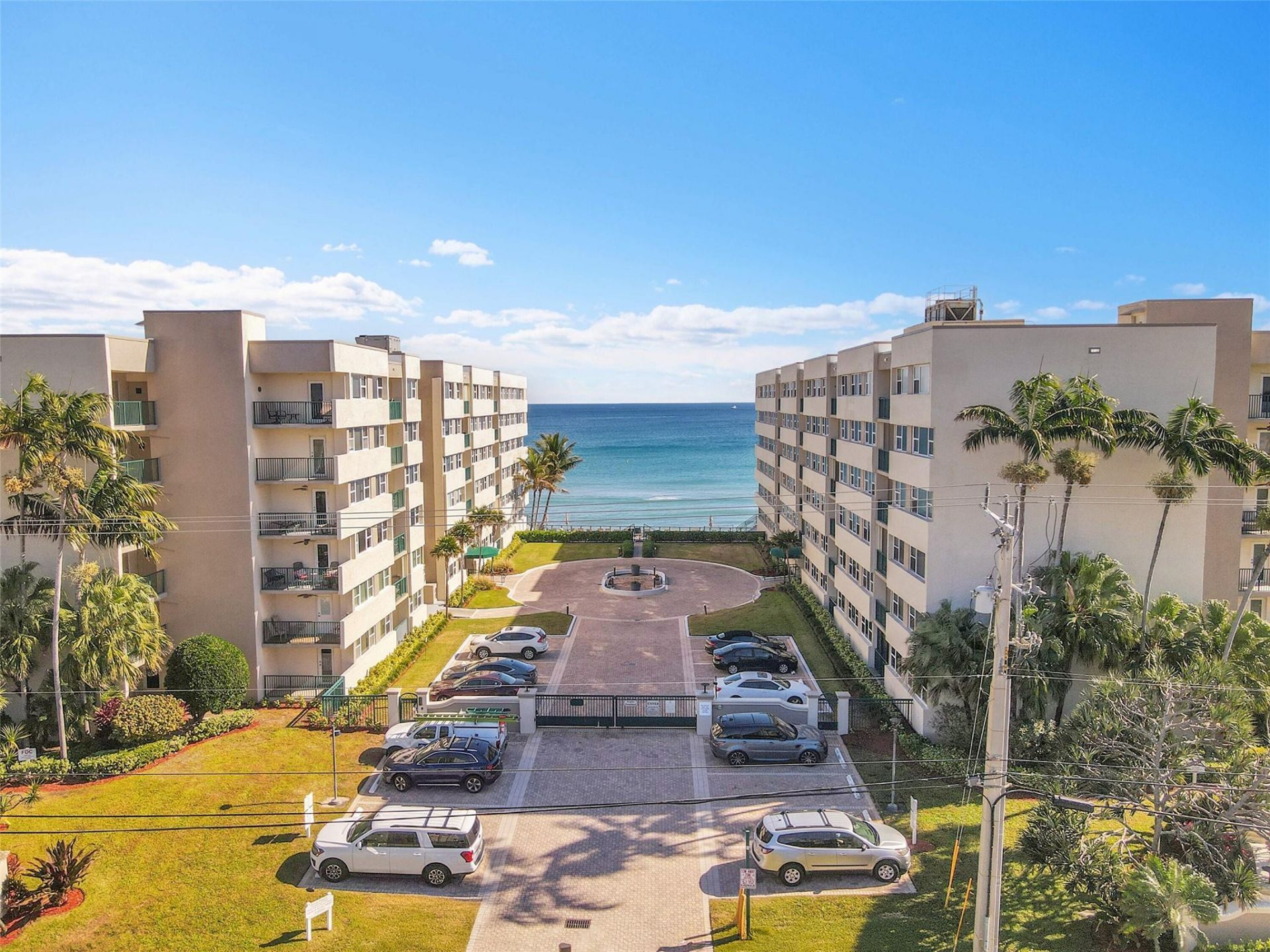1239 Hillsboro Mile, Unit 109, Hillsboro Beach, FL 33062 Photo