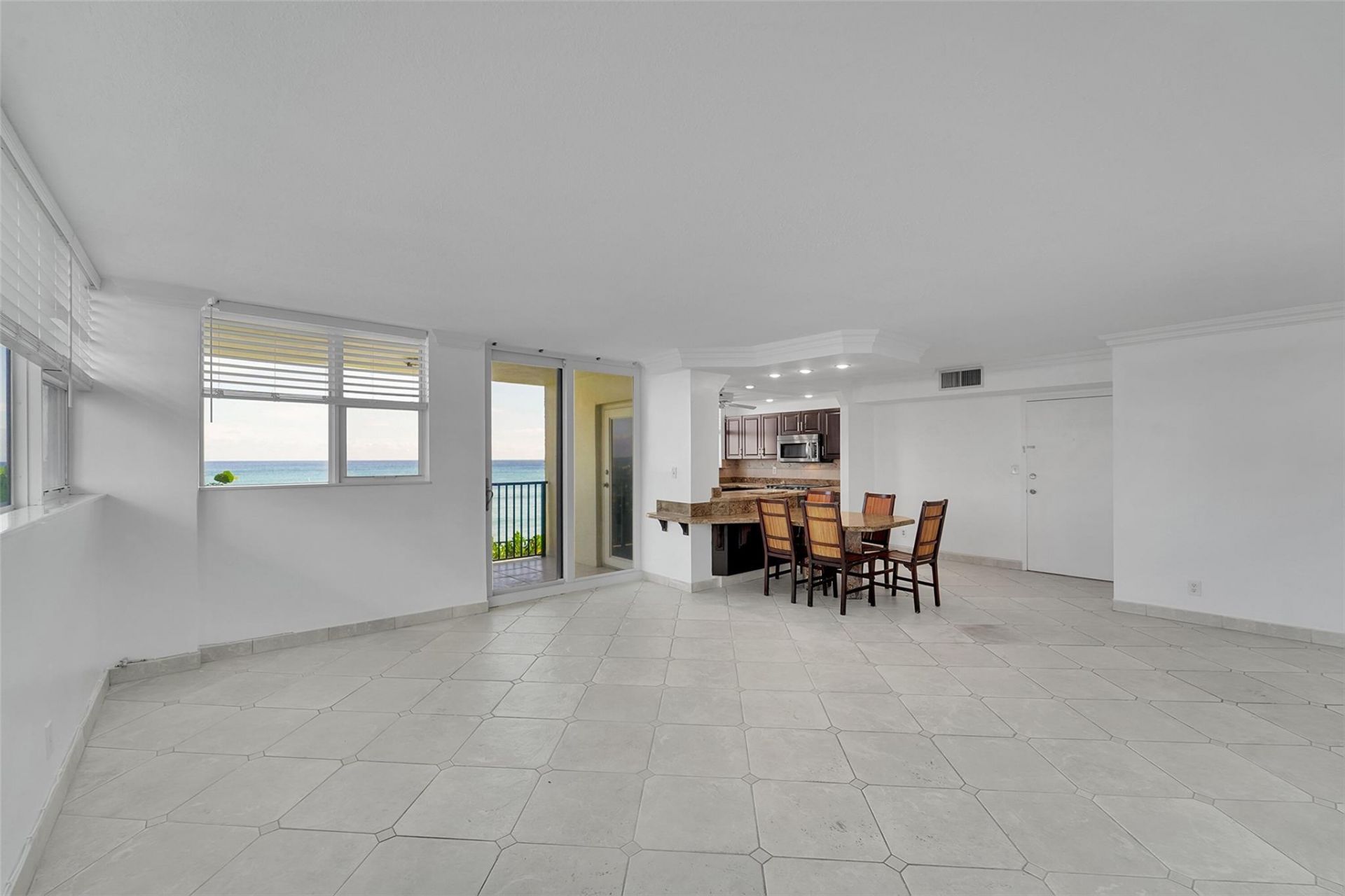 1239 Hillsboro Mile, Unit 109, Hillsboro Beach, FL 33062 Photo