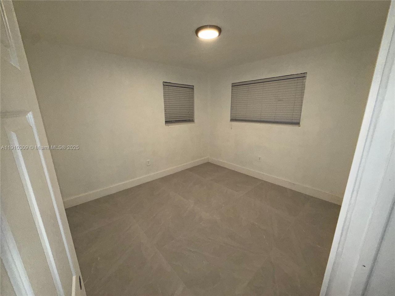 1251 NW 61st St, Unit 5, Miami, FL 33142 Photo