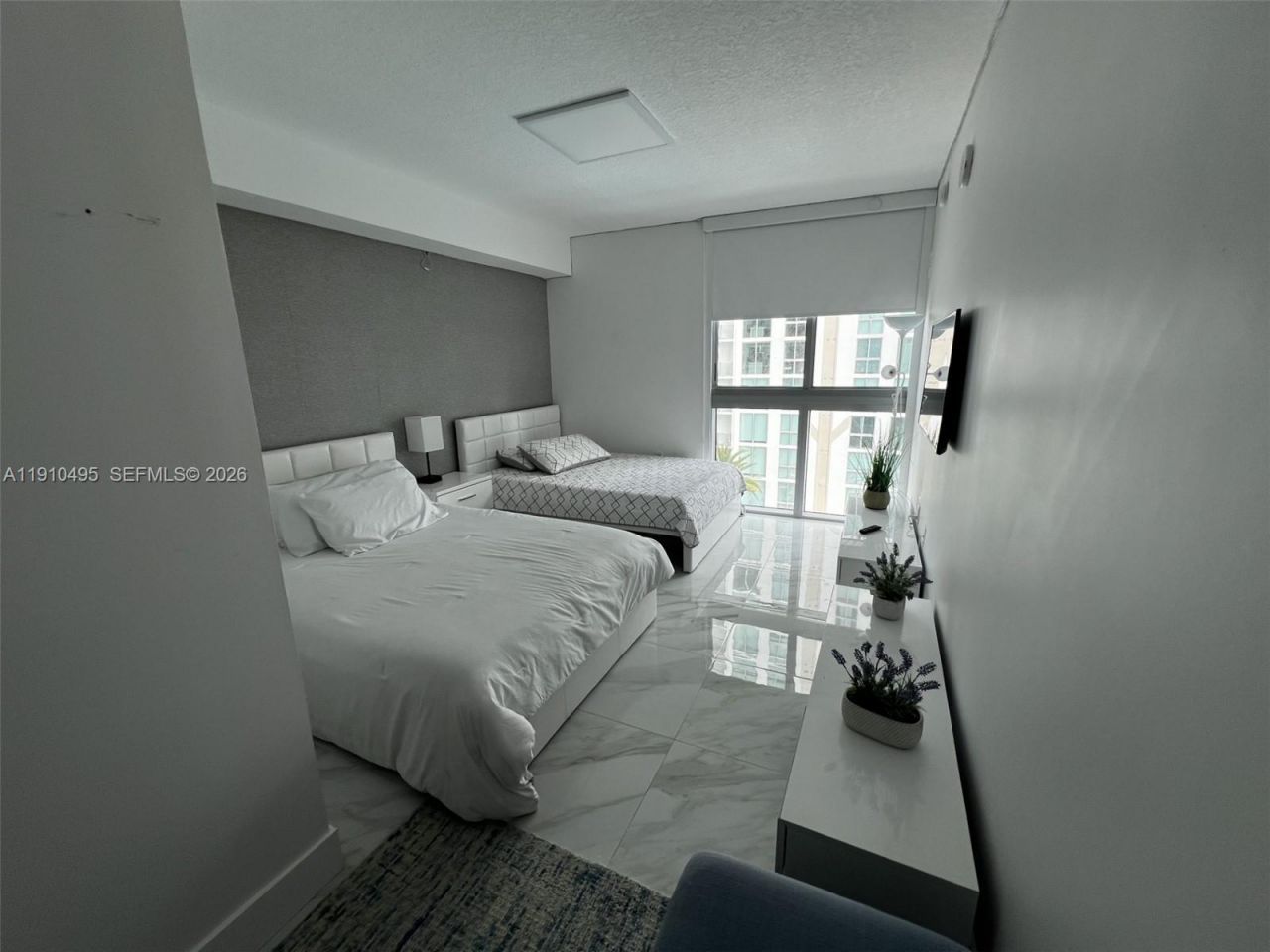 330 Sunny Isles Blvd, Unit 5-1008, Sunny Isles Beach, FL 33160 Photo