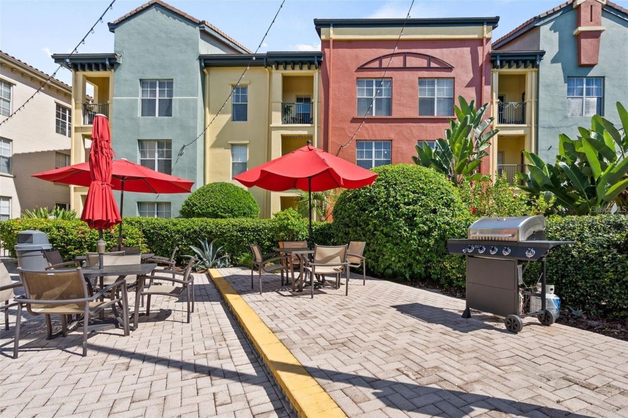 410 S Armenia Avenue, Unit 926, Tampa, FL 33609 Main Photo