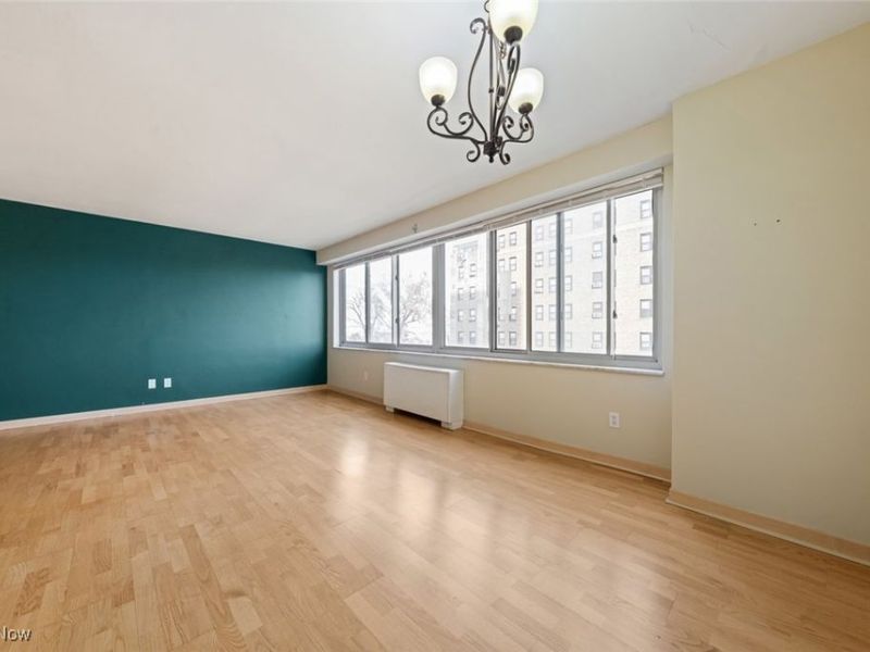 12520 Edgewater Drive, Unit 608, Lakewood, OH 44107 Photo 8