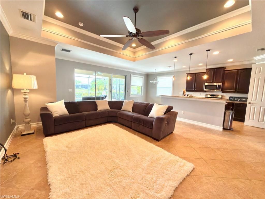 3940 Otter Bend Cir, Fort Myers, FL 33905 Photo