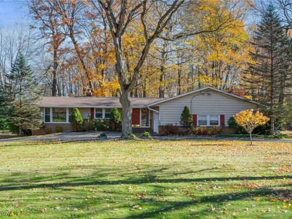 34840 Sherwood Drive, Solon, OH 44139