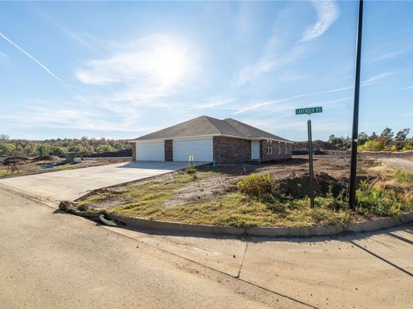 1015 Lavender Road , Bonanza, AR 72916