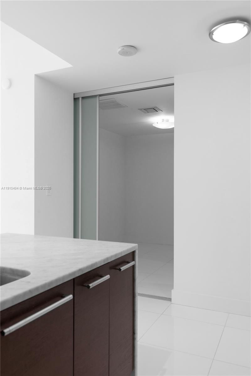 900 Biscayne Blvd, Unit 5610, Miami, FL 33132 Photo