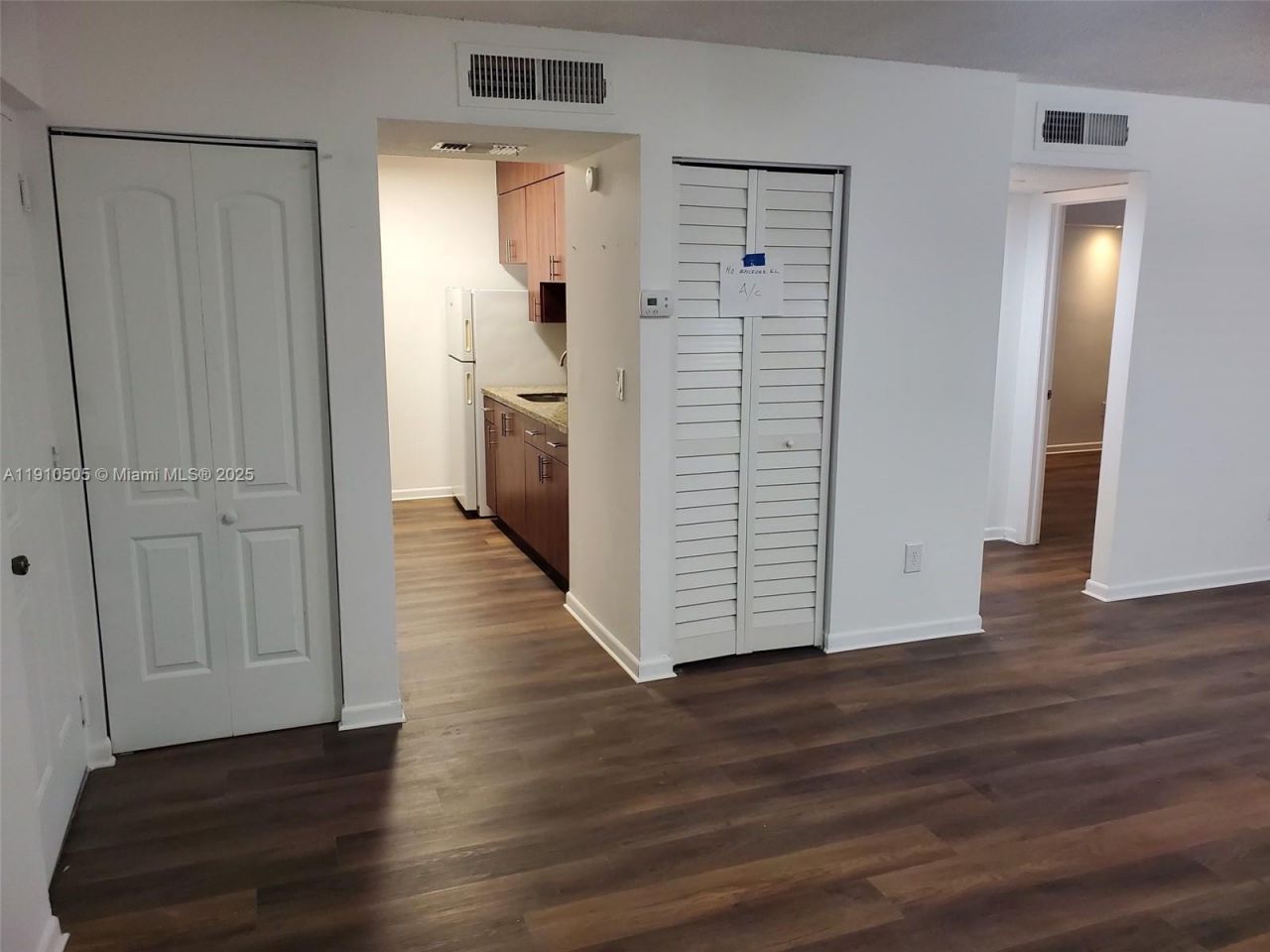 8260 SW 210th St, Unit 217, Cutler Bay, FL 33189 Photo