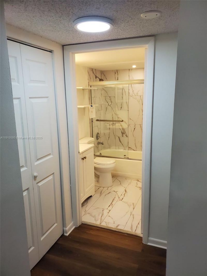 8260 SW 210th St, Unit 217, Cutler Bay, FL 33189 Photo