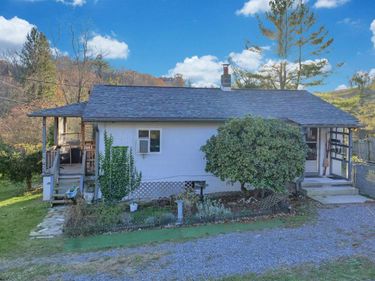 27424 George Washington Highway, Aurora, WV 26705