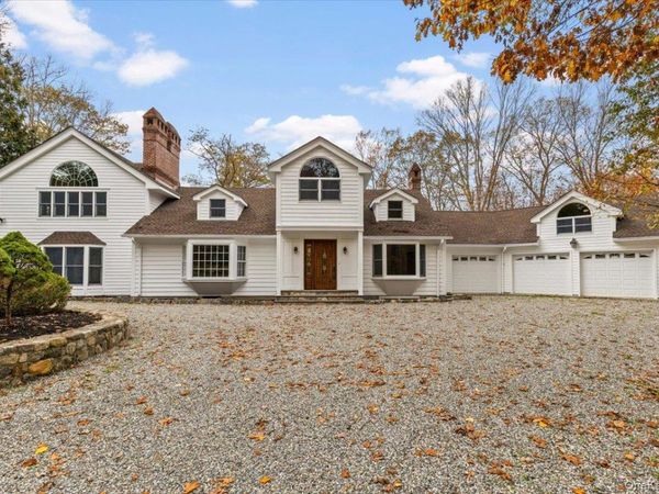 110 Oliver Road, Bedford, NY 10506