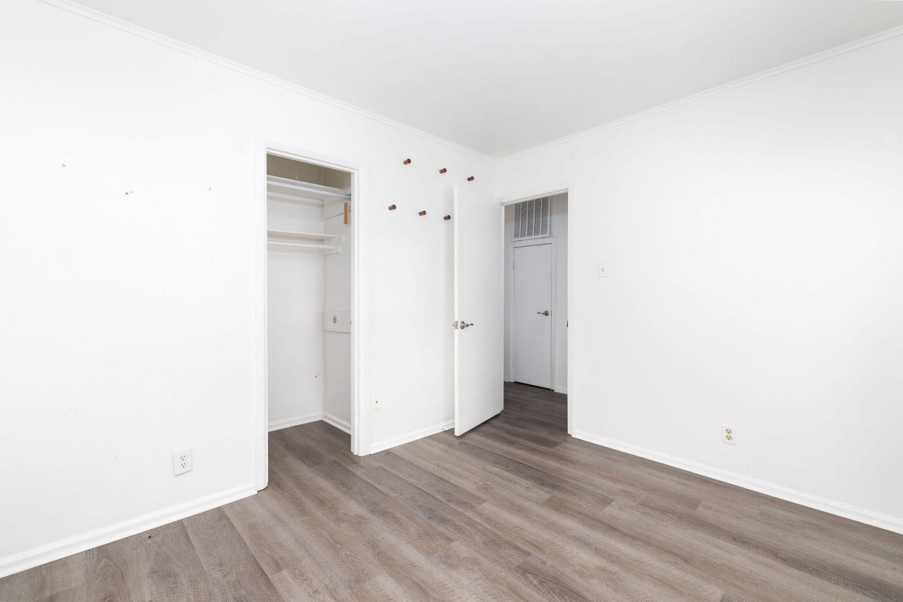 2 Ellen Avenue Photo 26