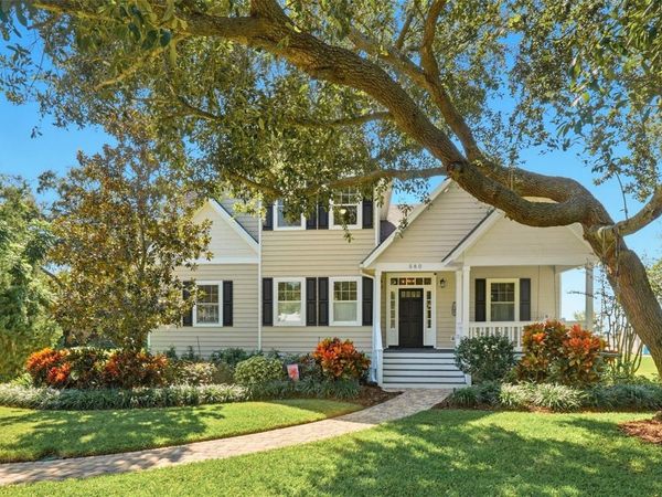 580 W 10TH AVENUE, MOUNT DORA, FL 32757