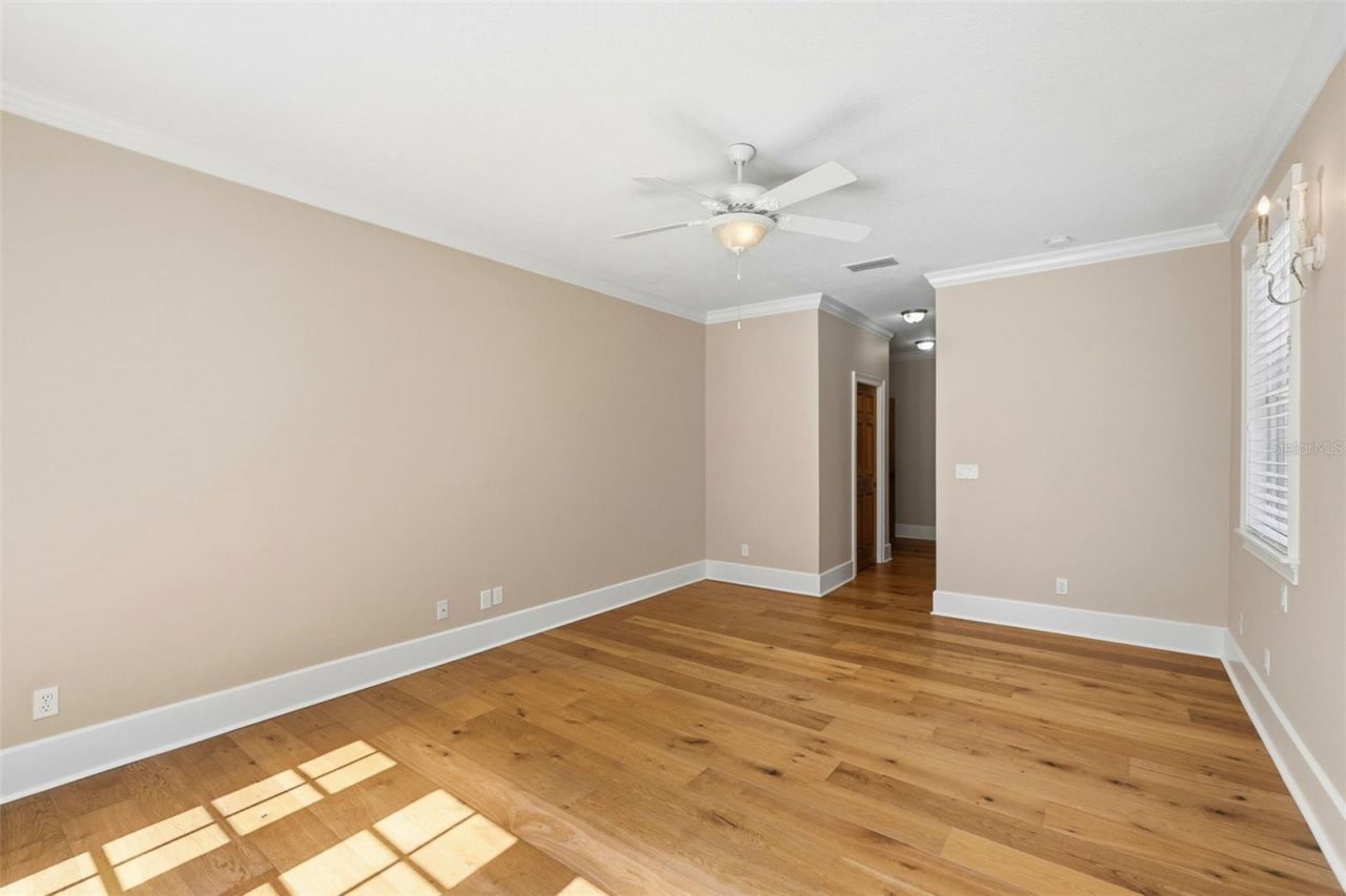 580 W 10th Avenue, Mount Dora, FL 32757 Photo