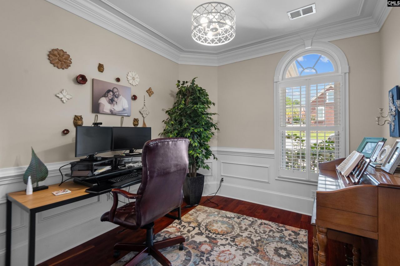 217 Palm Lake Drive Photo 15