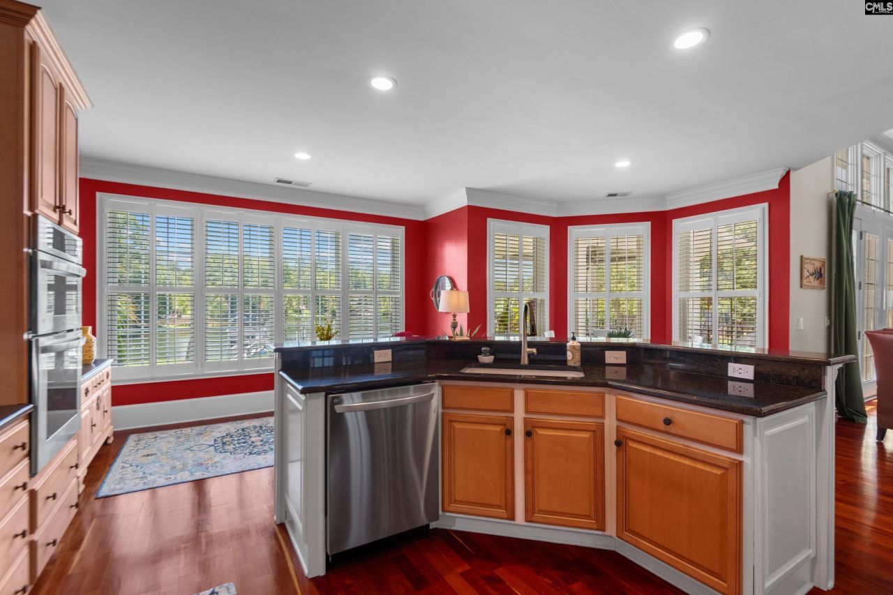 217 Palm Lake Drive Photo 24