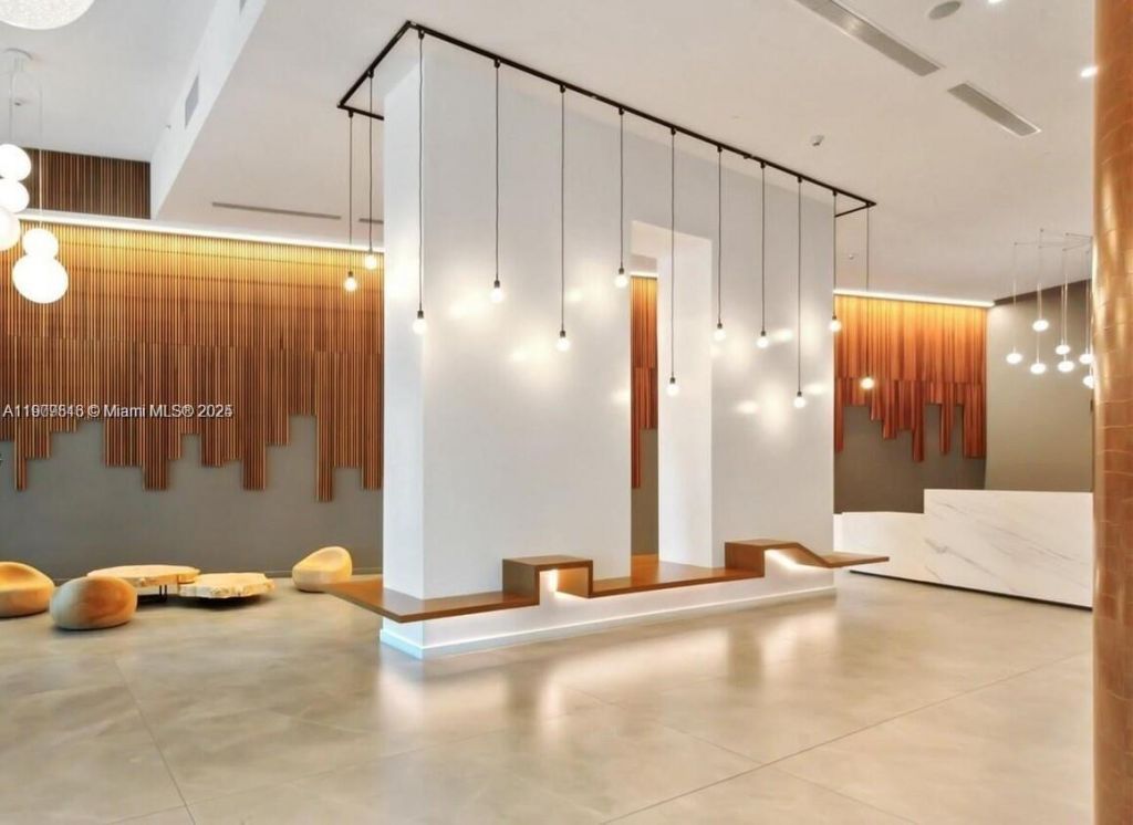 350 S Miami Ave, Unit 3914, Miami, FL 33130 Photo