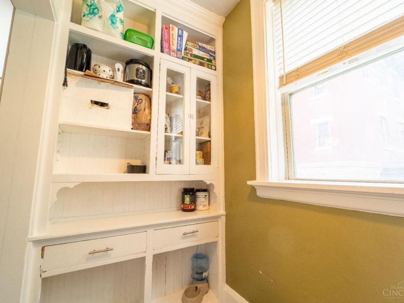 3896 Reading Road, Unit M, Cincinnati, OH 45229 Photo 19