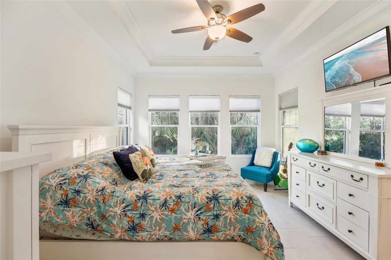 1025 Seagrape Drive, Ruskin, FL 33570 Photo