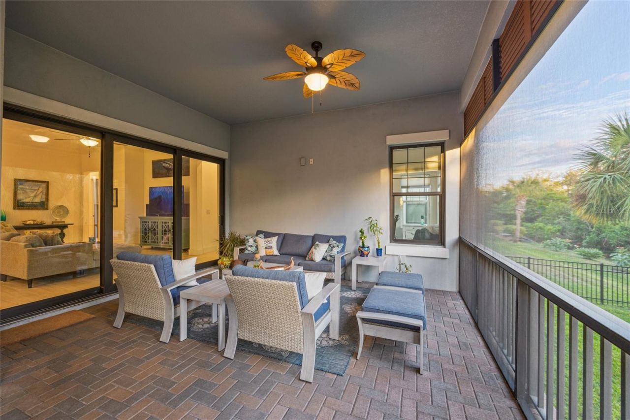 1025 Seagrape Drive, Ruskin, FL 33570 Photo