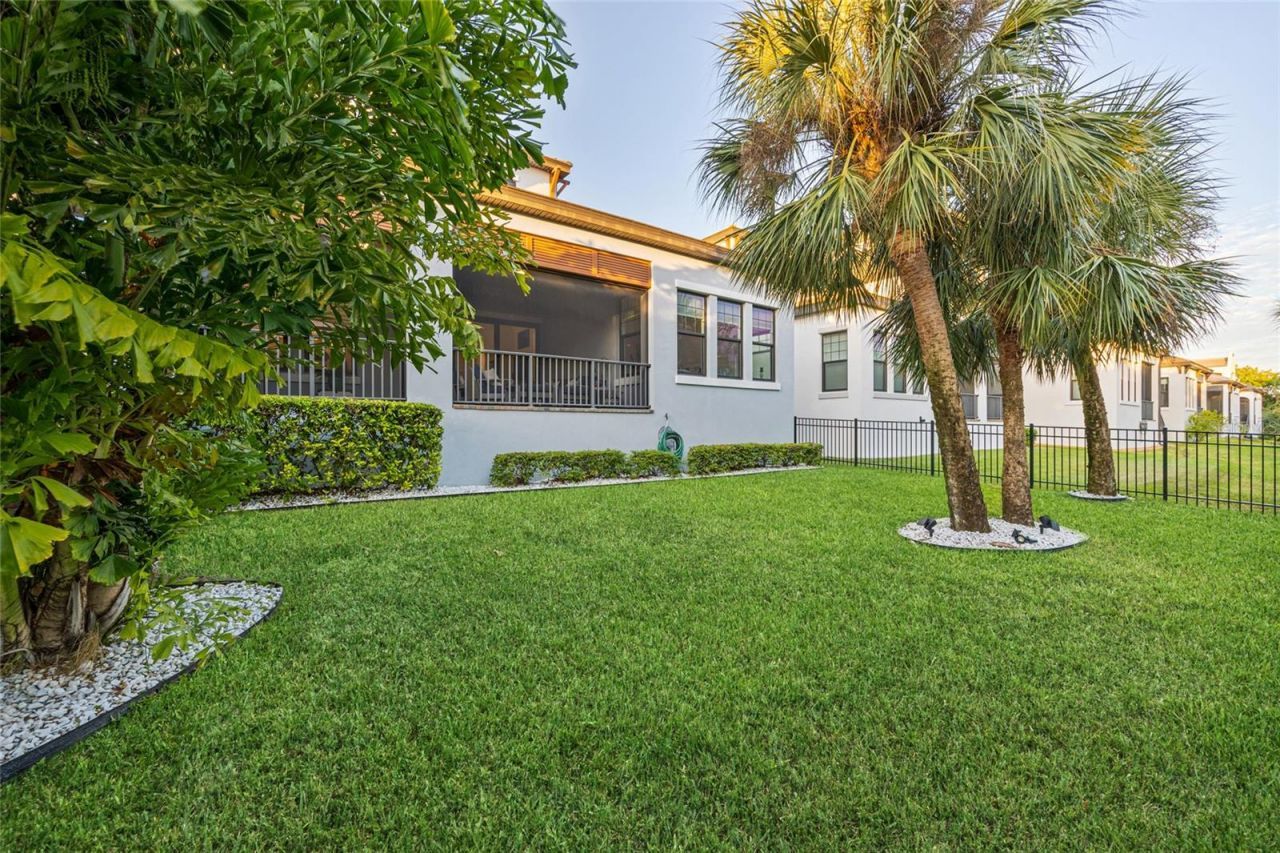 1025 Seagrape Drive, Ruskin, FL 33570 Photo