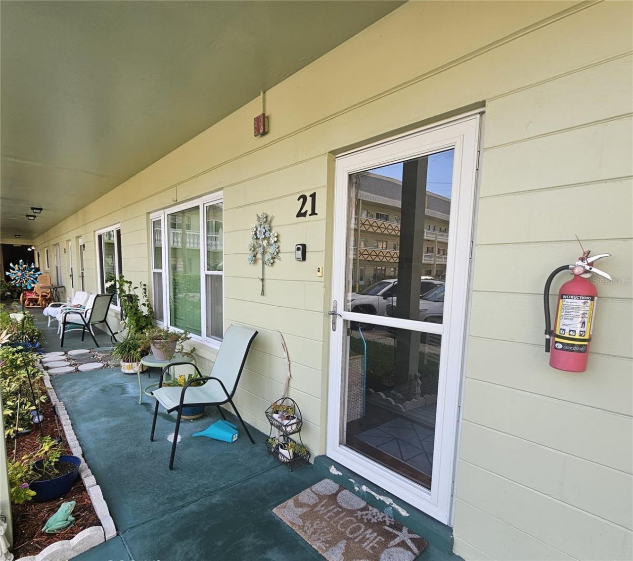 2459 Columbia Drive, Unit 21, Clearwater, FL 33763 Main Photo