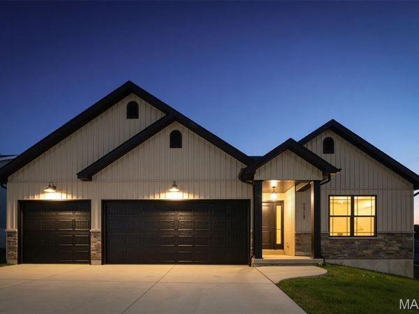 1512 Louisiana Drive, Herculaneum, MO 63048
