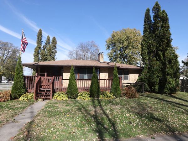 28 5th Avenue NW, Dayton, IA 50530