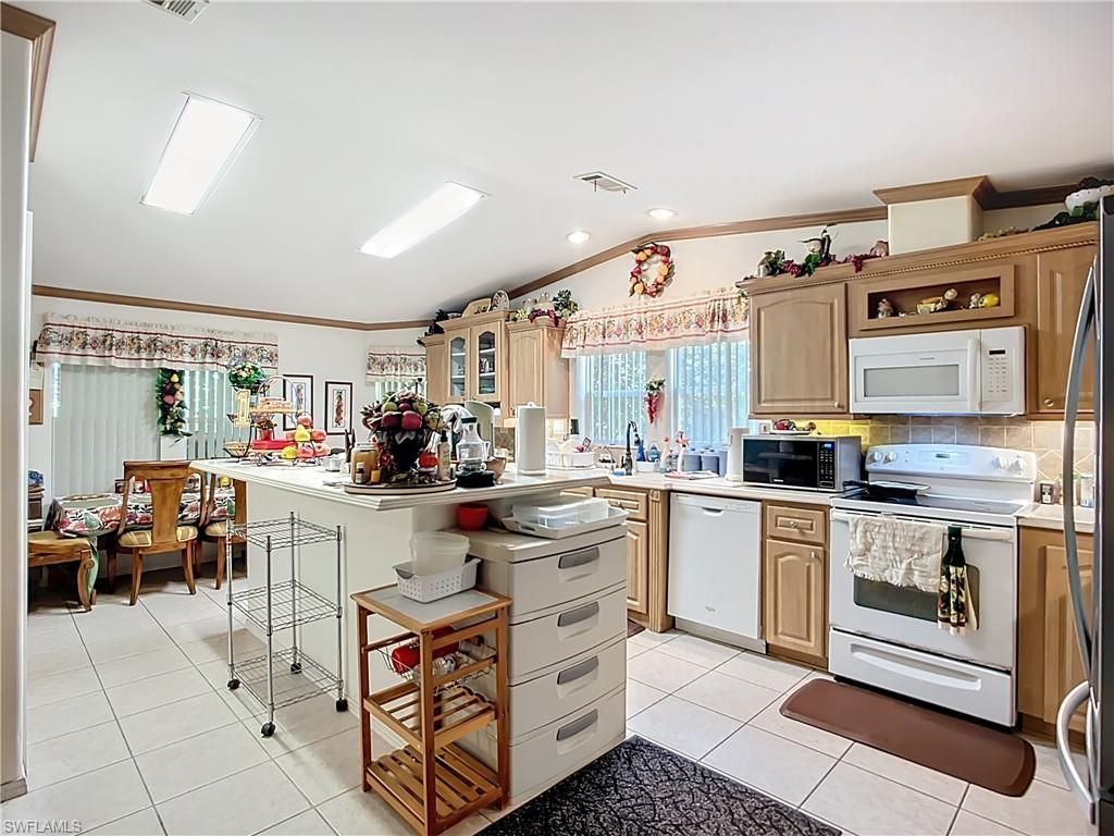1432 Silver Lake Rd, Labelle, FL 33935 Photo