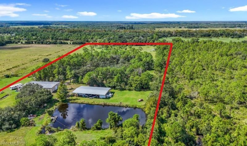 1432 Silver Lake Rd, Labelle, FL 33935 Photo
