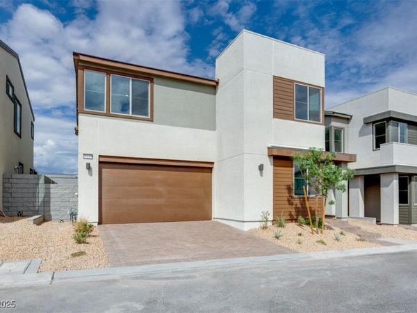 10119 Canyon Pine Street, Las Vegas, NV 89166