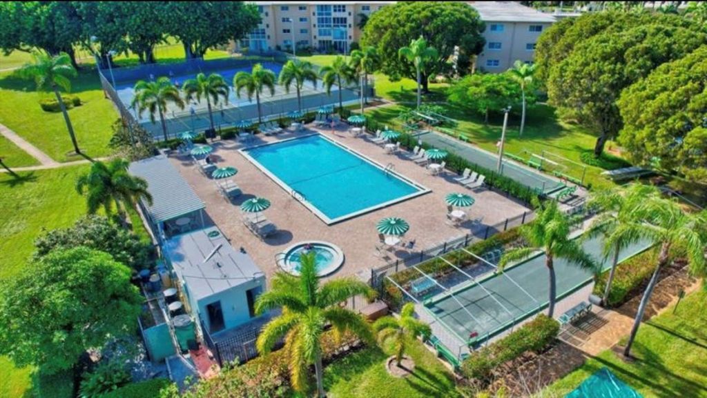 2615 NE 3rd Court, Unit 217, Boynton Beach, FL 33435 Photo
