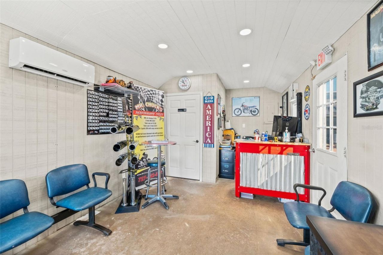 9539 State Road 52, Hudson, FL 34669 Photo