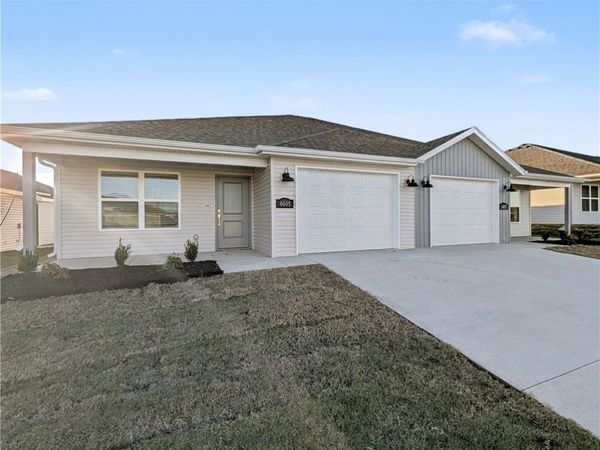 6605 & 6607 NW Altus Street, Bentonville, AR 72712